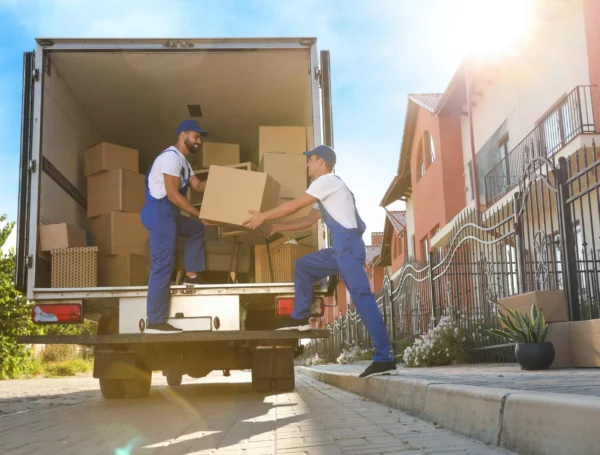 How Can Moving Services Help with Packing and Unpacking