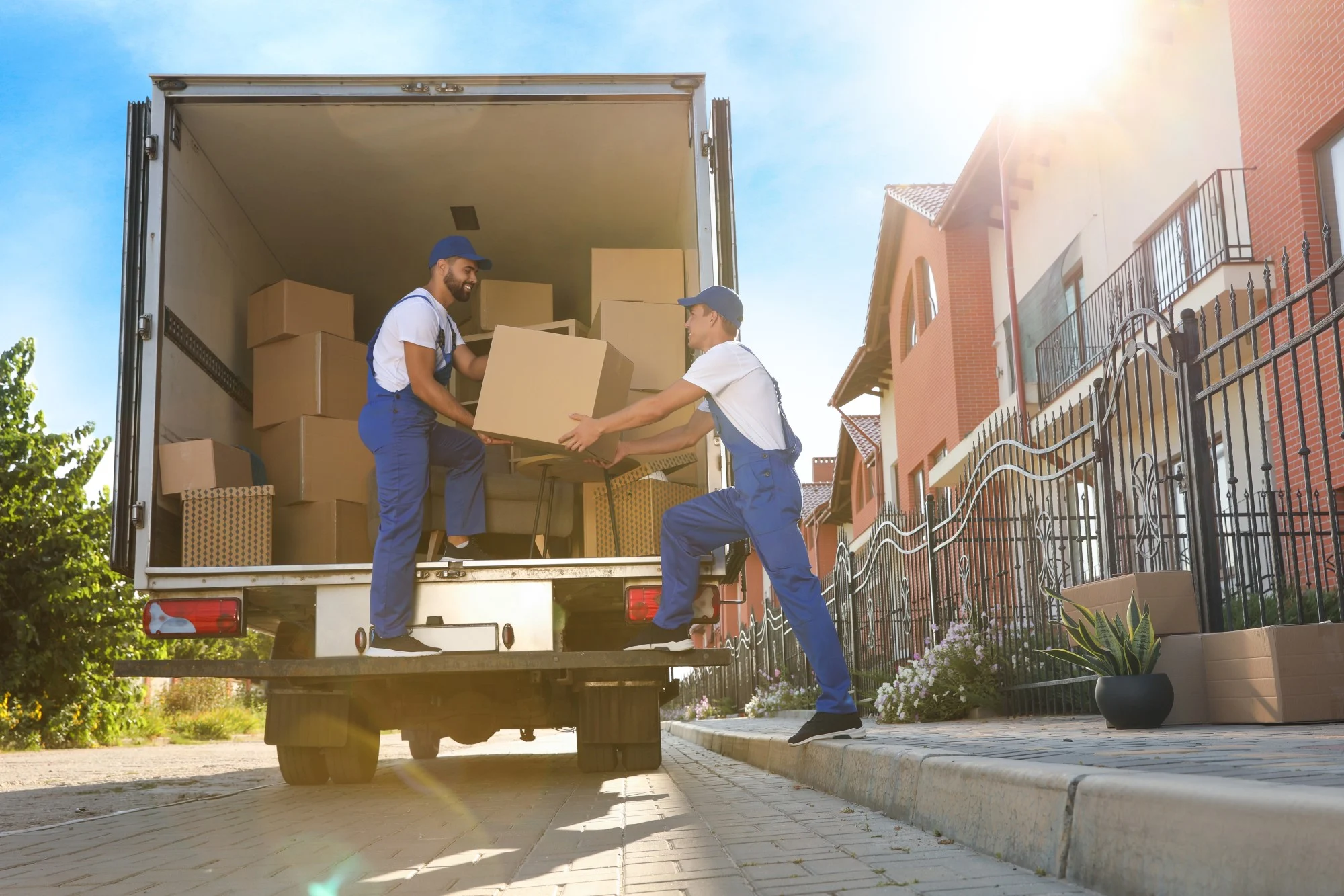 How Can Moving Services Help with Packing and Unpacking