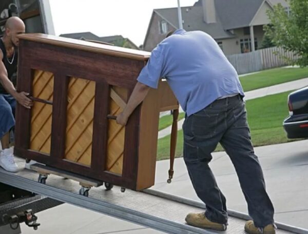 Expert Piano Moving with Care and Precision